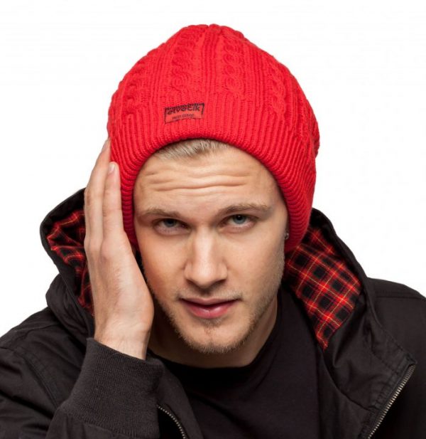 bonnet rouge homme