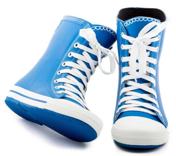 Blues Brothers avec lacets blanc - bottes de pluie elvetik - Osez les bottes bleu !